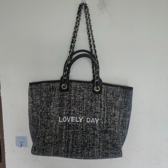 Large LOVELY DAY Woven Tote - Picture 1 of 13